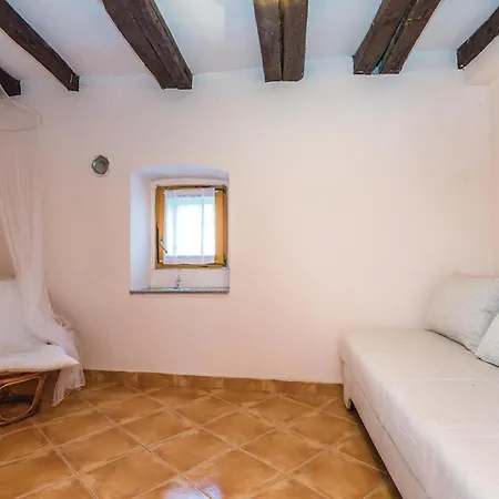 Feriehus Pet Friendly In Jurdani
