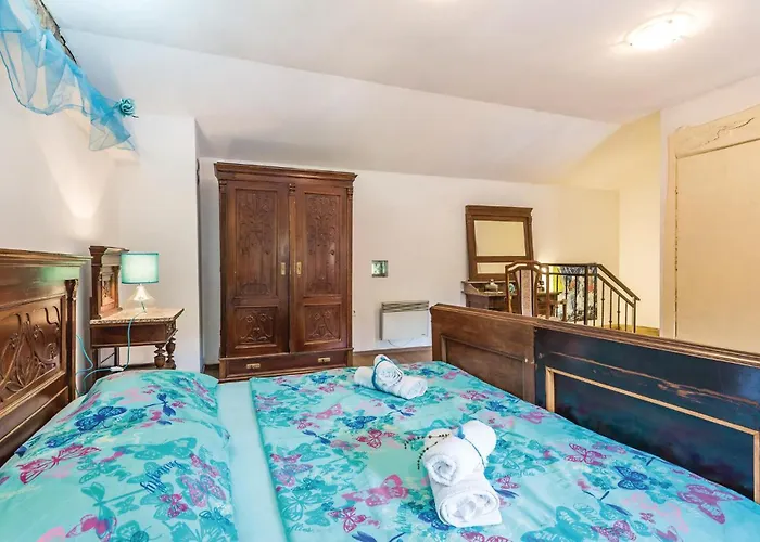 Ferienhaus Stunning Home In Jurdani With Wifi Jurdani